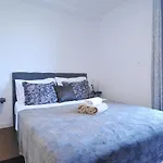 Novi Apartman Beti Blizu Plaze S Besplatnim Parkingom, Puntamika - Zadar